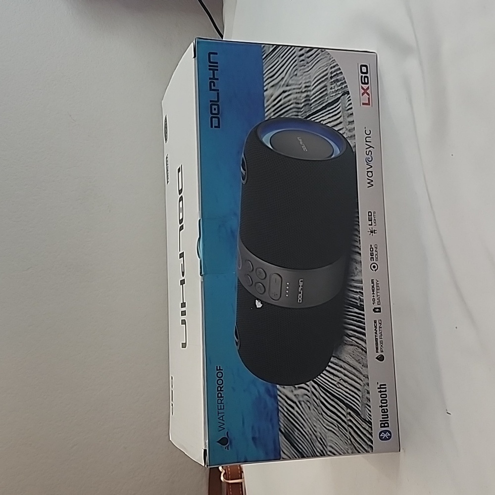 BNIB Dolphin LX60 Bluetooth Waterproof Wireless Boombox 10+Hour Battery